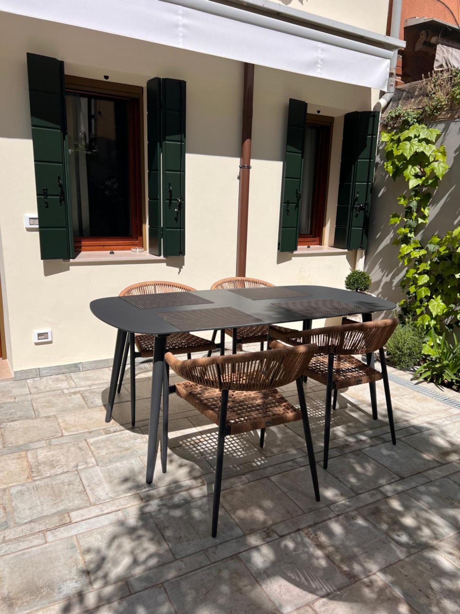 Appartamento Wow Garden In The Heart Of