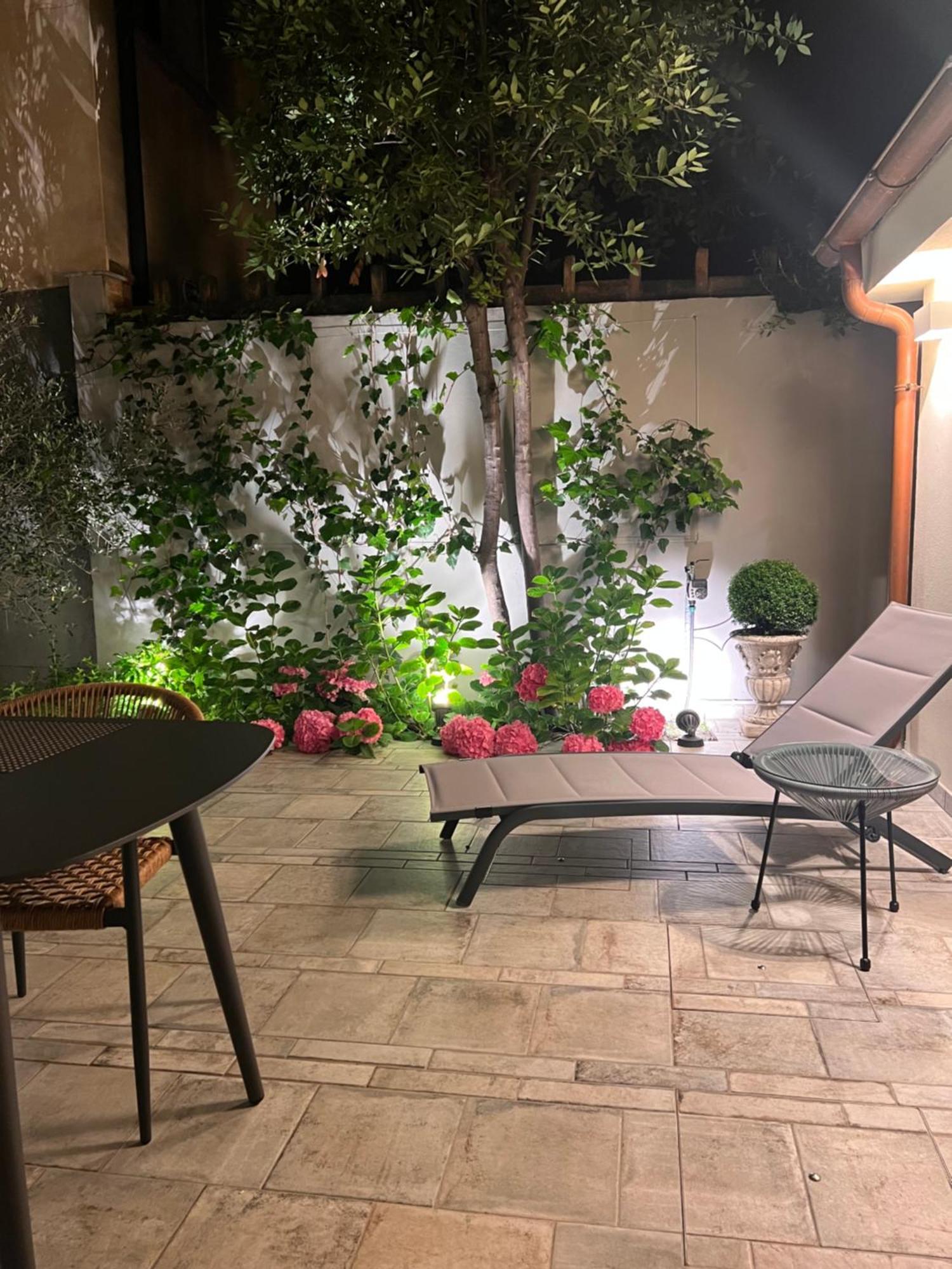 Wow Garden In The Heart Of Appartamento